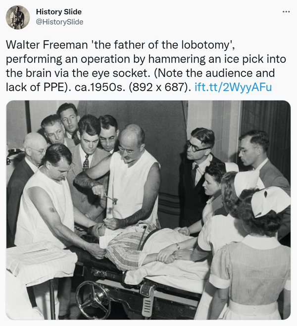 El Dr. Walter Freeman realiza una lobotomía con picahielos