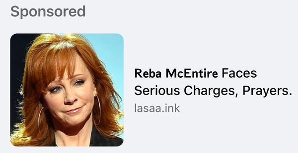 Un rumor en línea decía que Reba McEntire enfrentaba cargos graves y pedía oraciones con respecto a una demanda que involucraba a Martha MacCallum y Fox News.